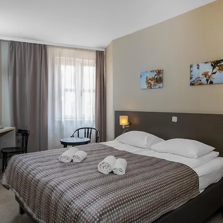 Corvin Corvin Wing Otel 4*