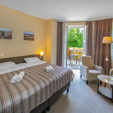 Corvin Corvin Wing Otel 4*