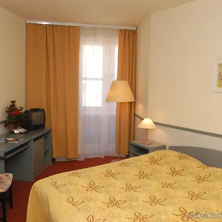 Corvin Corvin Wing 4* Budapeste