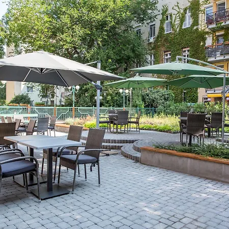 Otel Corvin Corvin Wing Budapeşte