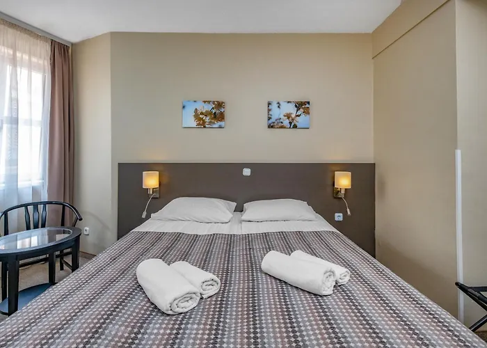 Corvin Corvin Wing 4*