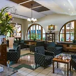Corvin Corvin Wing Otel