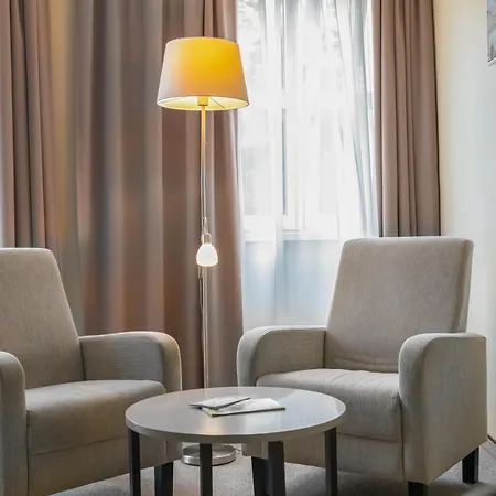 Hotel Corvin Corvin Wing Budapesta