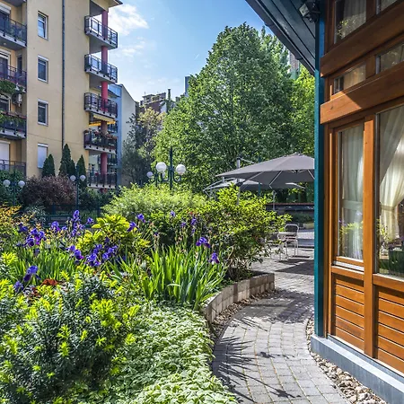 Hotel Corvin Corvin Wing 4*