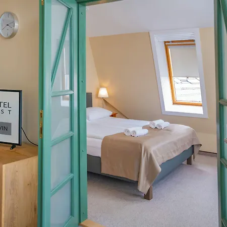 Corvin Corvin Wing Budapesta