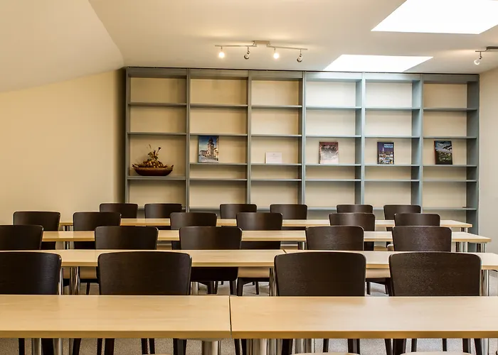 Отель Corvin Corvin Wing